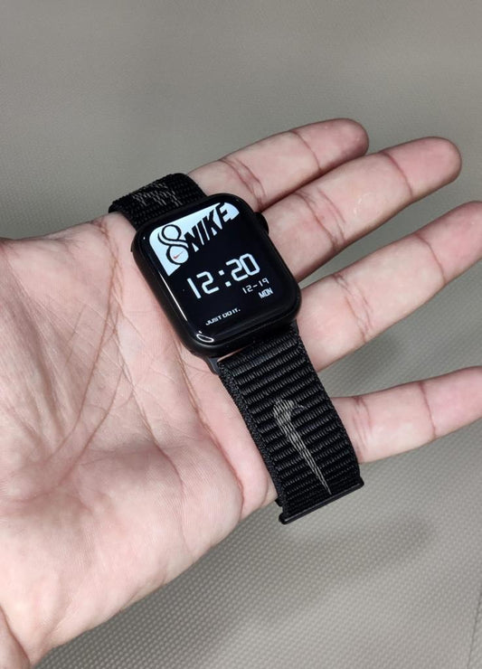 Apple Series 9 Nike Edition Watch Store India