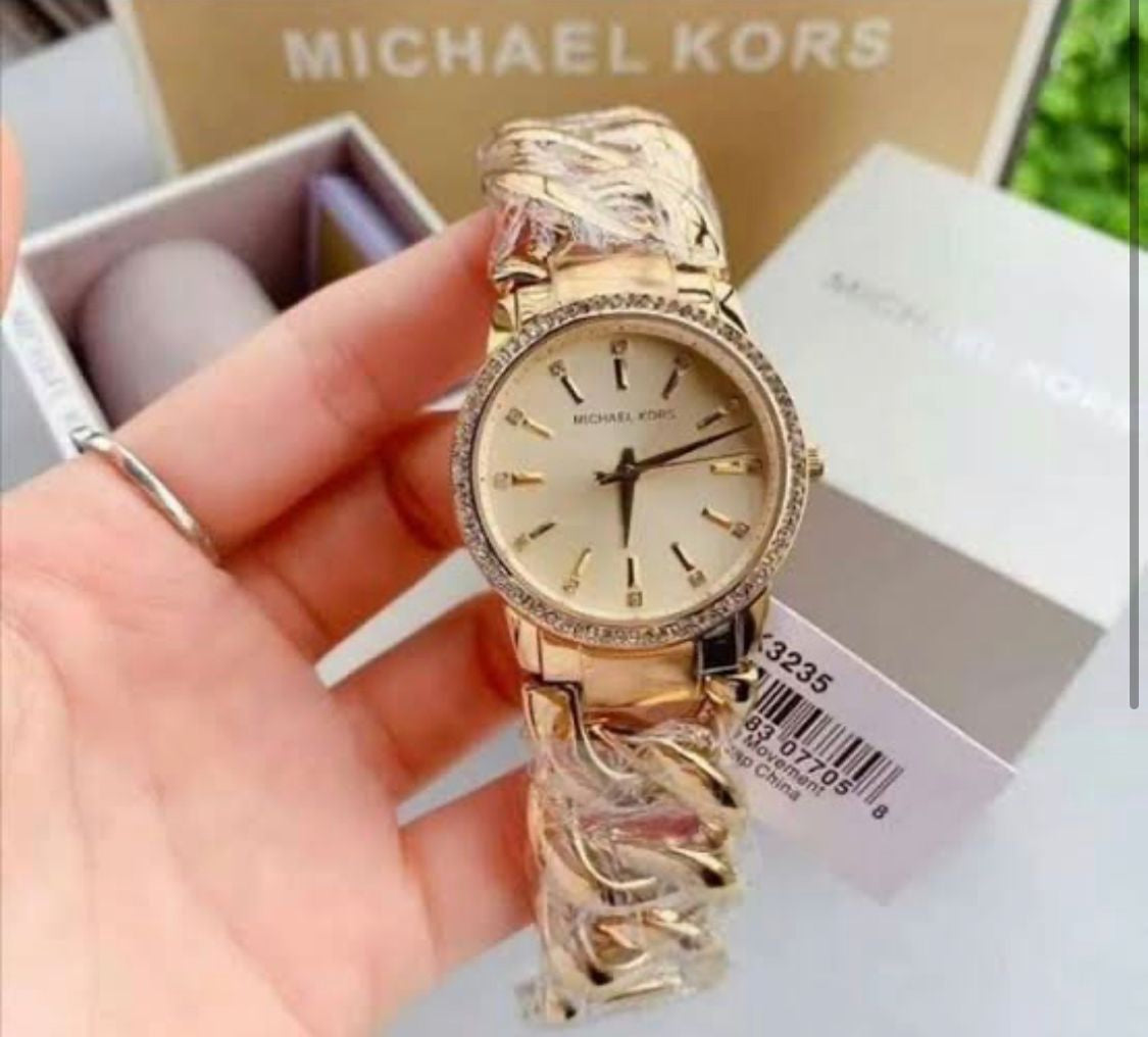 MICHAEL KORS Gold Bracelet Watch Store India