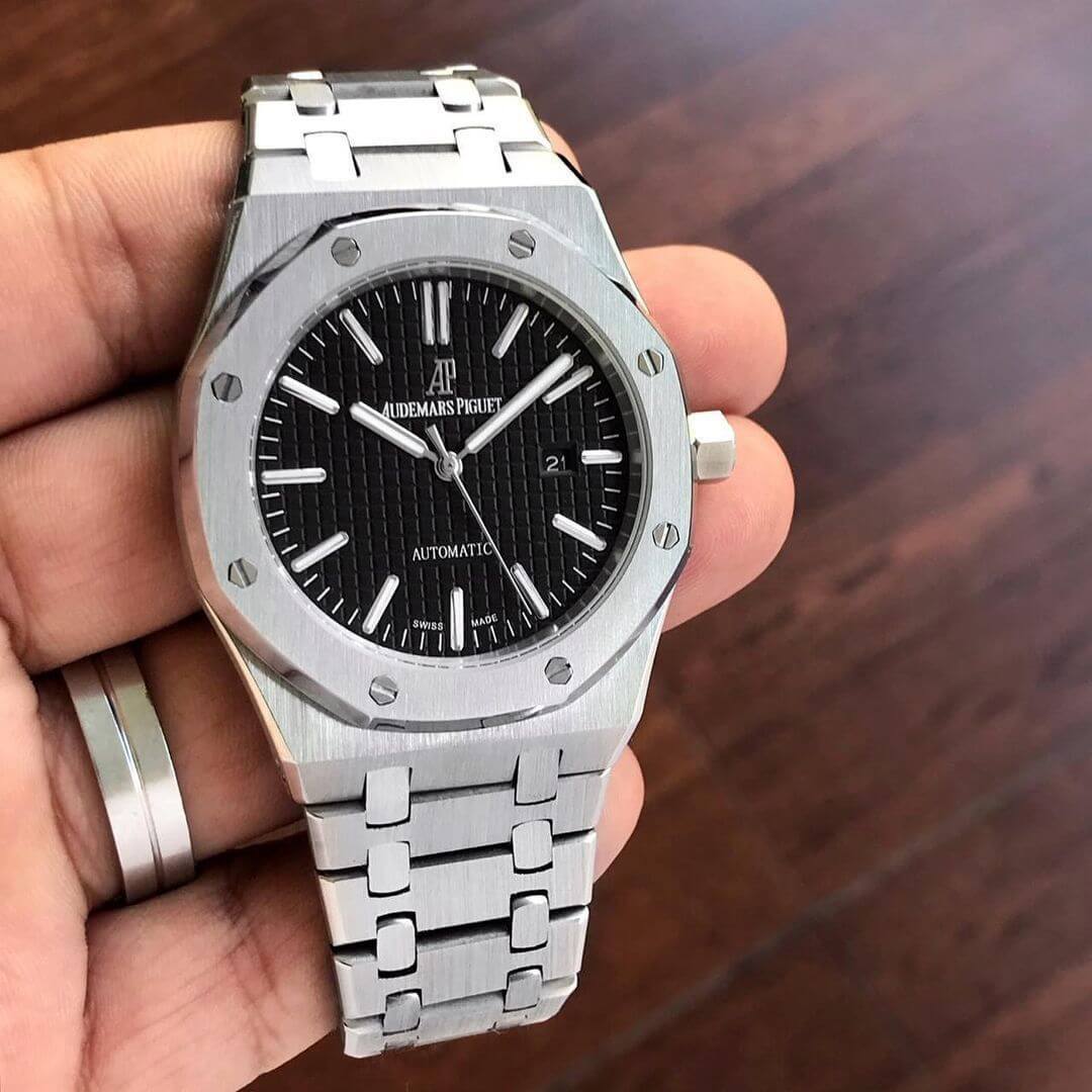 Audemars Piguet Royal Oak Jumbo Watch Store India