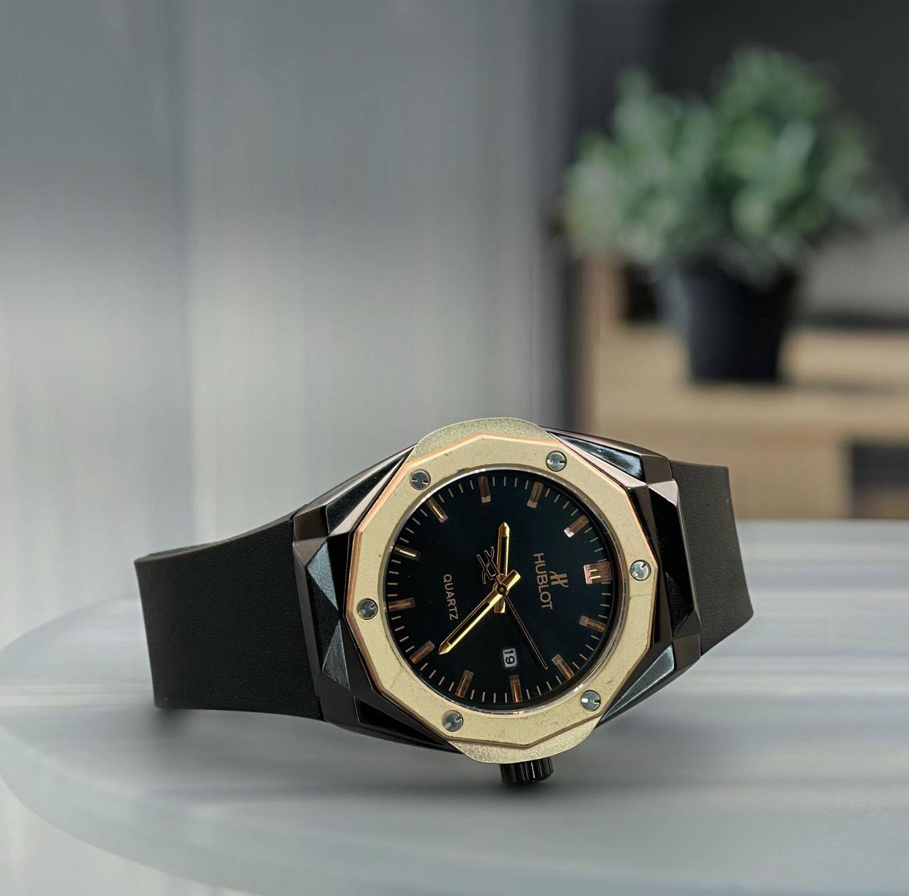 Hublot Black Dial Watch Store India