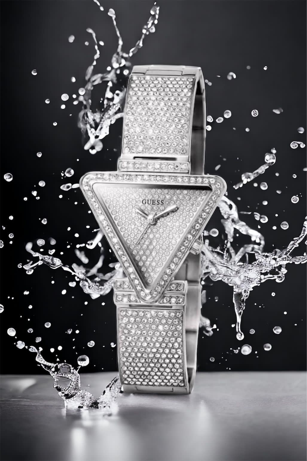 Guess Silver Fancy Bracelet Watch Store India