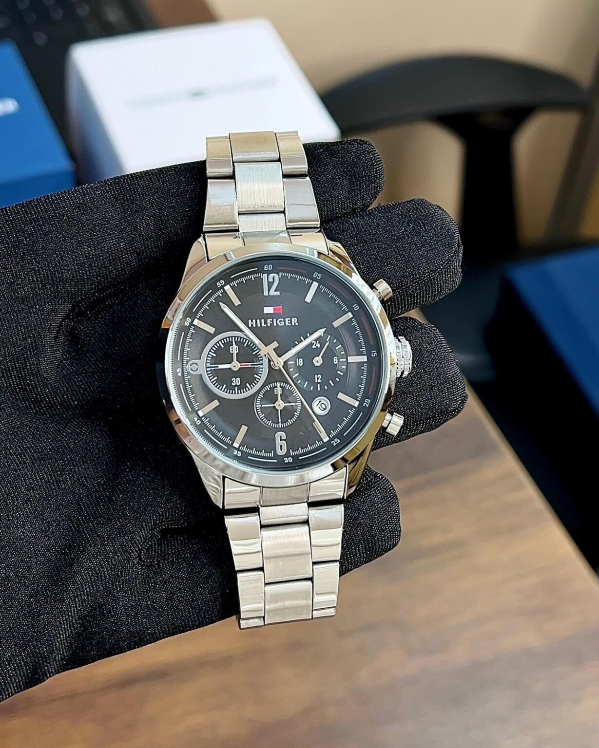 b08df992 7f1c 4ebb 92ee af1589e07576 https://watchstoreindia.in/Shop/tommy-hilfiger-silver/