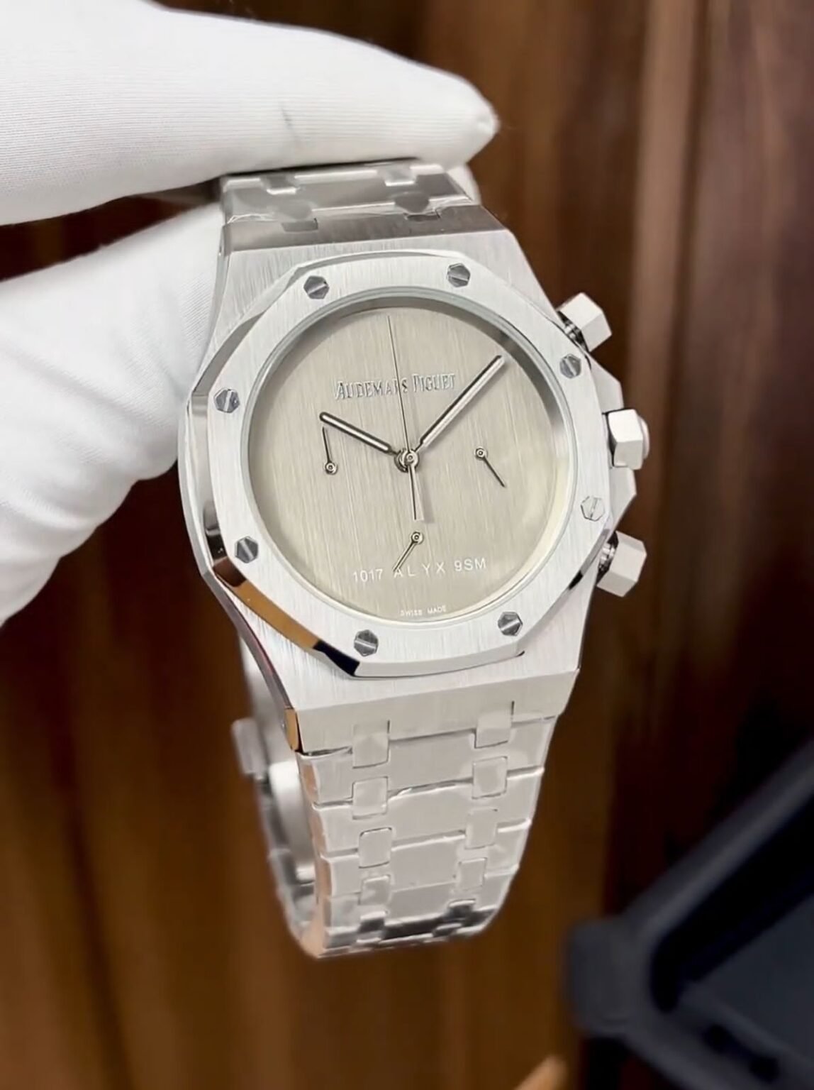 IMG 20241012 WA0059 https://watchstoreindia.in/Shop/audemars-piguet-royal-oak-premius-2/