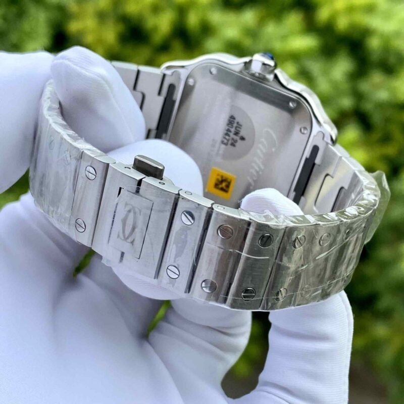 IMG 20241013 WA0219 https://watchstoreindia.in/Shop/cartier-santos-geometric-shape/