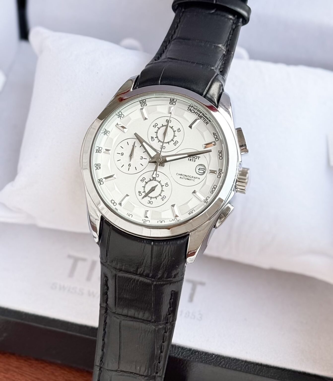 IMG 20241117 WA0067 https://watchstoreindia.in/Shop/tissot-1853-couturier/