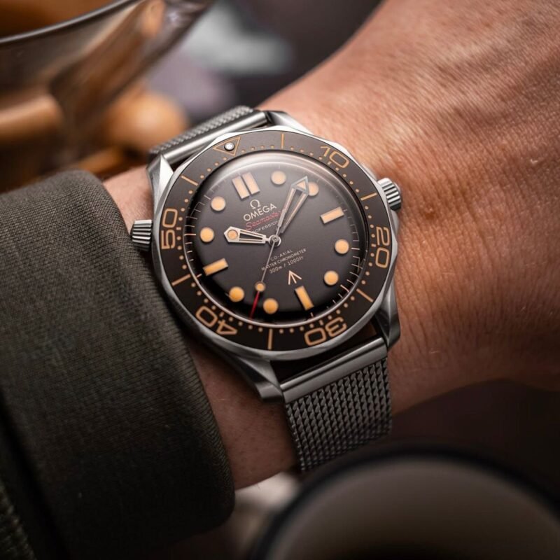 1000014875 https://watchstoreindia.in/Shop/omega-james-bond/