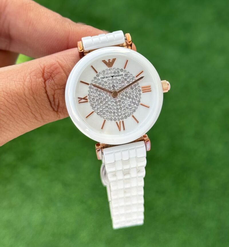 1000020587 https://watchstoreindia.in/Shop/emporio-armani-slim-premium-white/