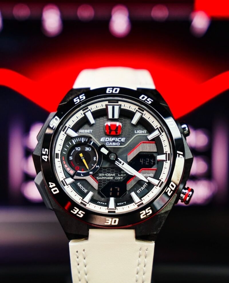 1000020618 https://watchstoreindia.in/Shop/edifice-casio-ecb-2200htr-premium/