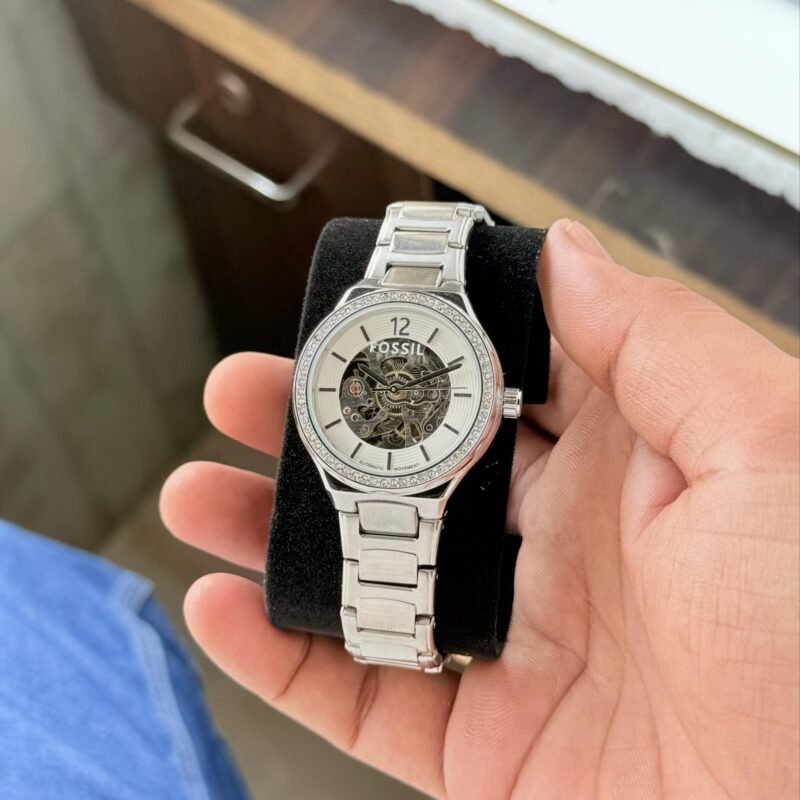 FOSSIL EVIVE SKELETON PREMIUM