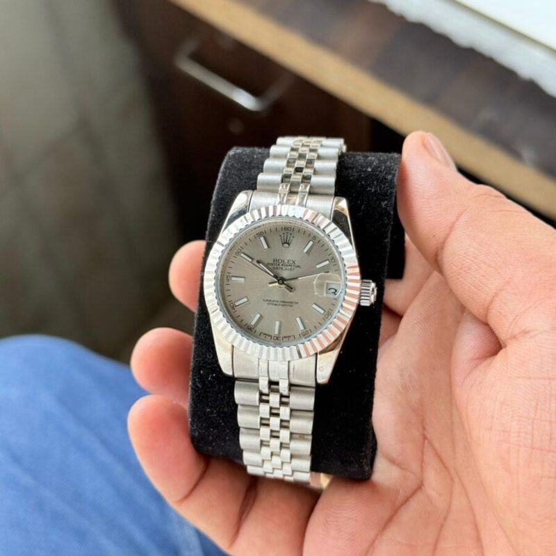 ROLEX OYSTER PERPETUAL DATEJUST PREMIUM