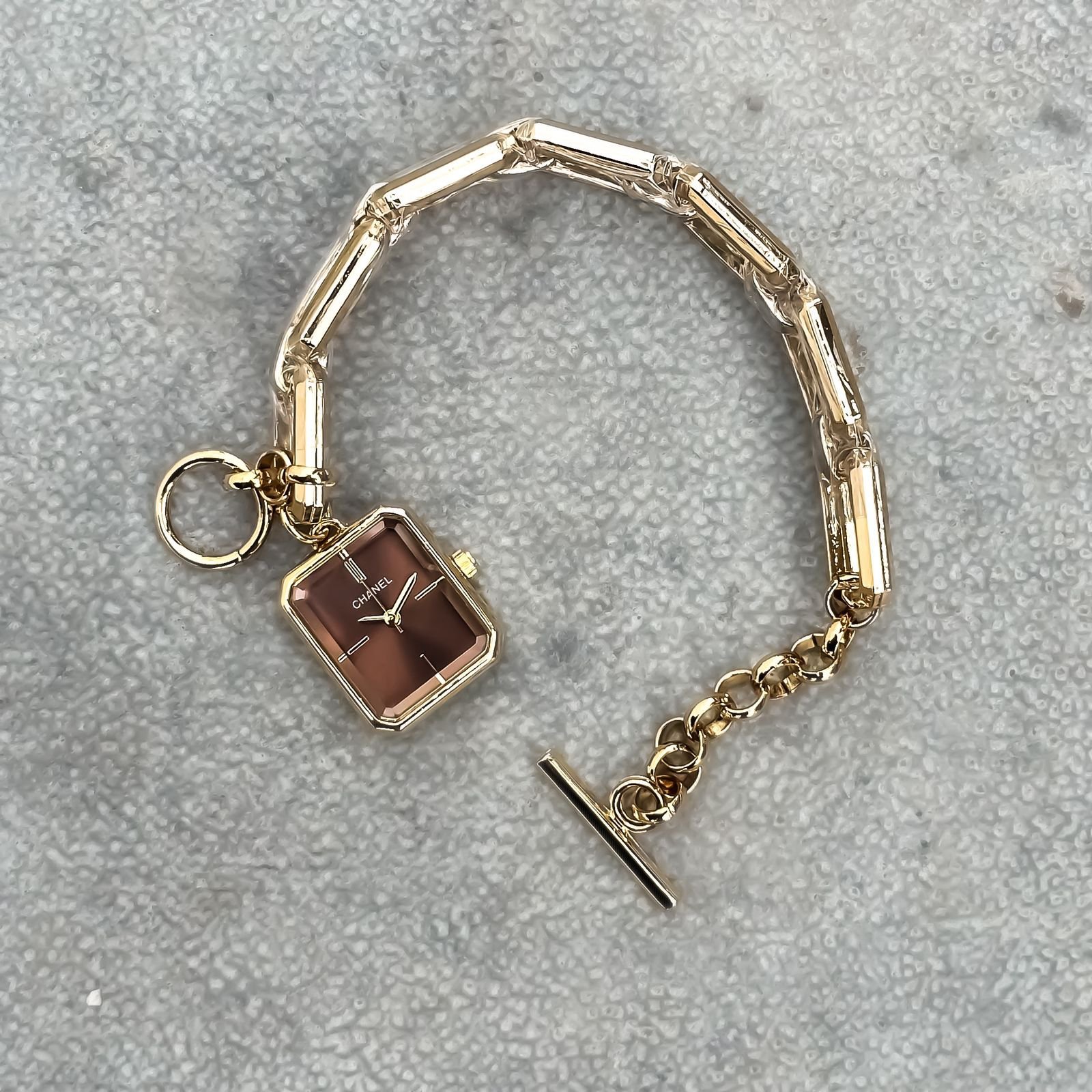 CHANEL PARIS GOLDEN BELT 7A