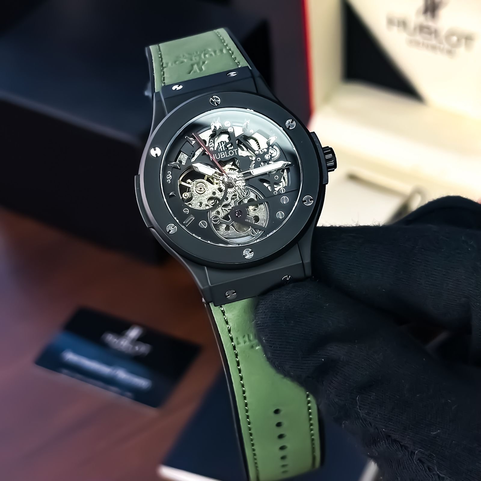 HUBLOT AUTOMATIC FUSION BLACK GREEN