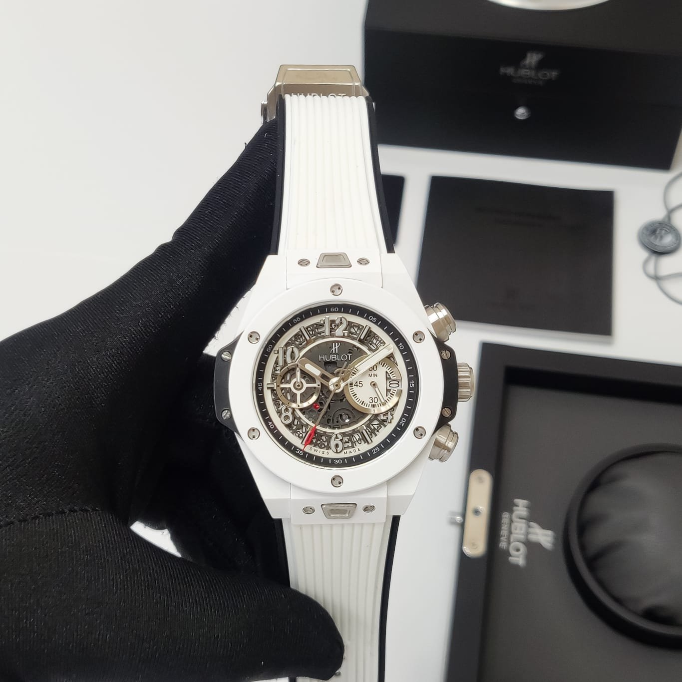 HUBLOT BIG BANG UNICO WHITE CERAMIC