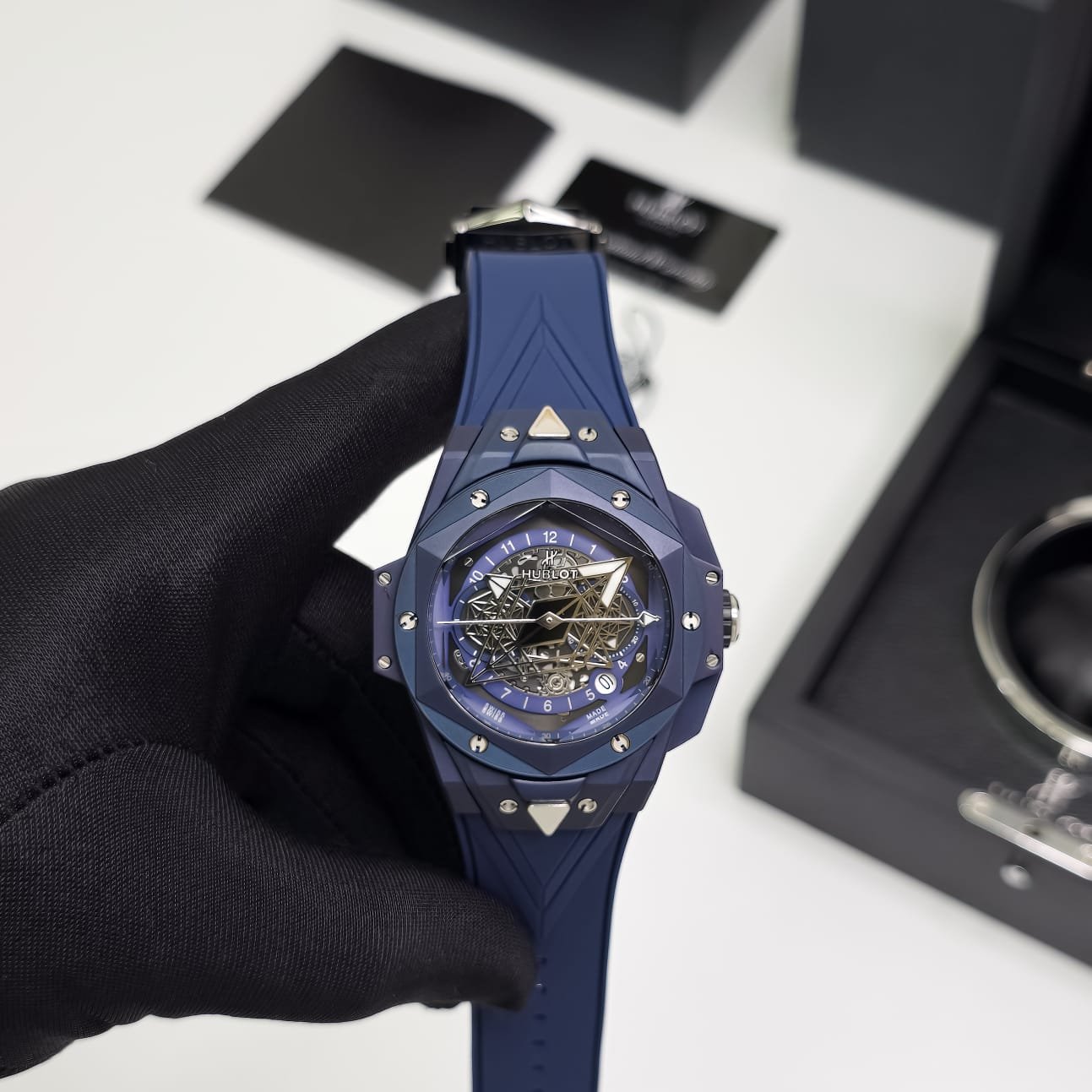Hublot Big Bang Sang Bleu II
